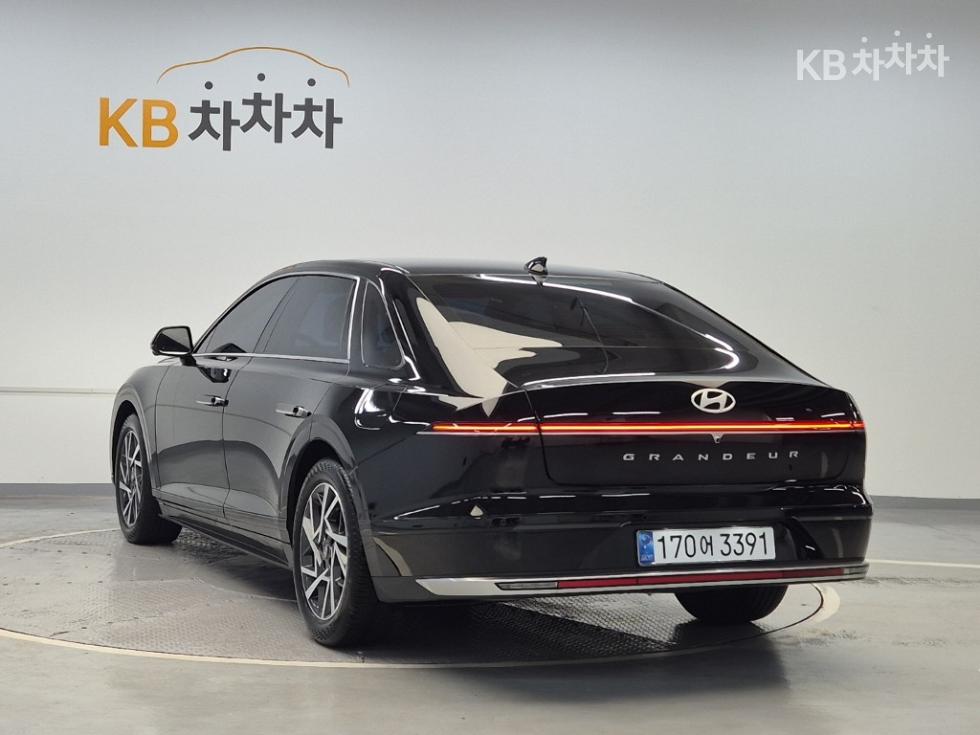Hyundai Grandeur Premium — фото 2