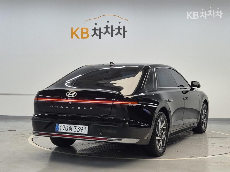 Hyundai Grandeur Premium — фото 3