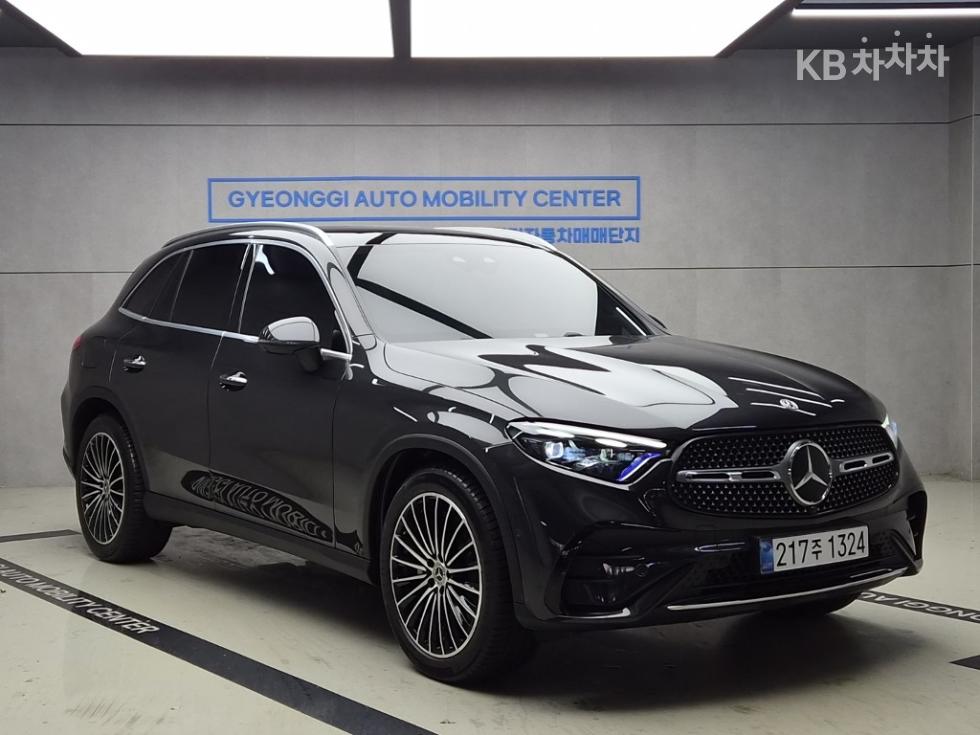 Mercedes-Benz GLC-Class AMG Line — фото 1