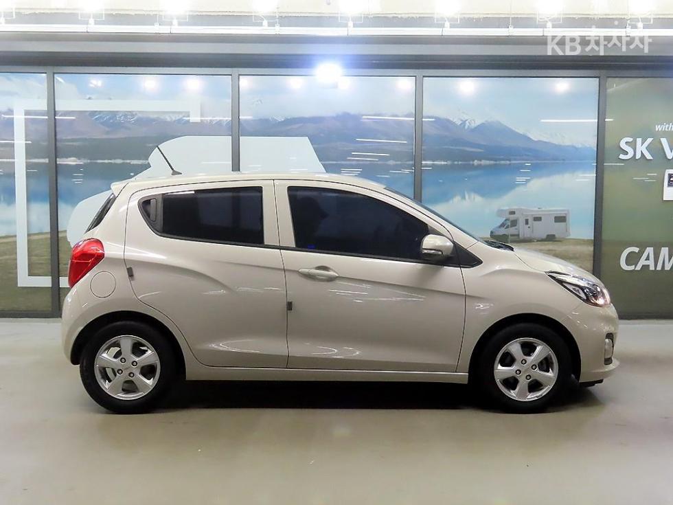 GM Korea Chevrolet Spark BASE MODEL — фото 3