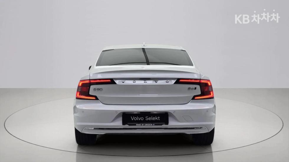 Volvo S90 — фото 4