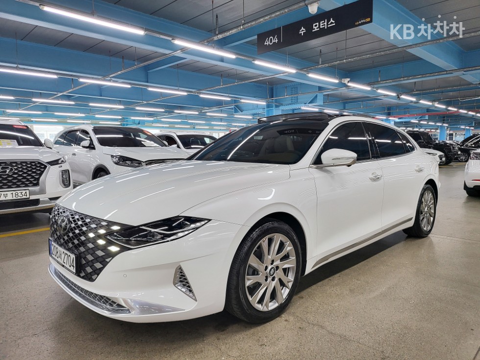Hyundai Grandeur CALLIGRAPHY — фото 2