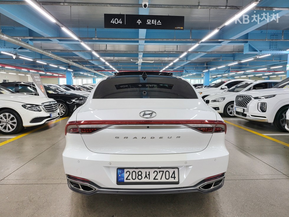 Hyundai Grandeur CALLIGRAPHY — фото 3