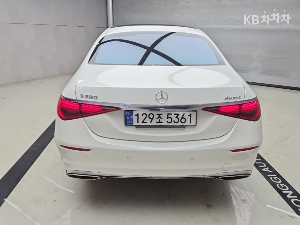 Mercedes-Benz S-Class BASE MODEL — фото 3