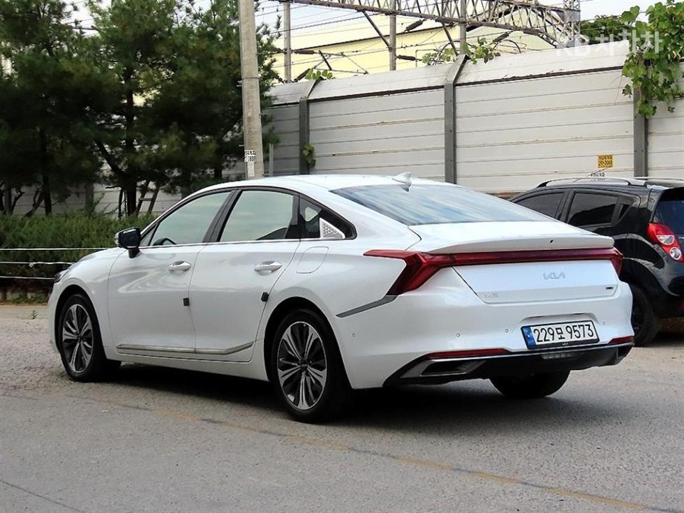 Kia K8 SIGNATURE — фото 3