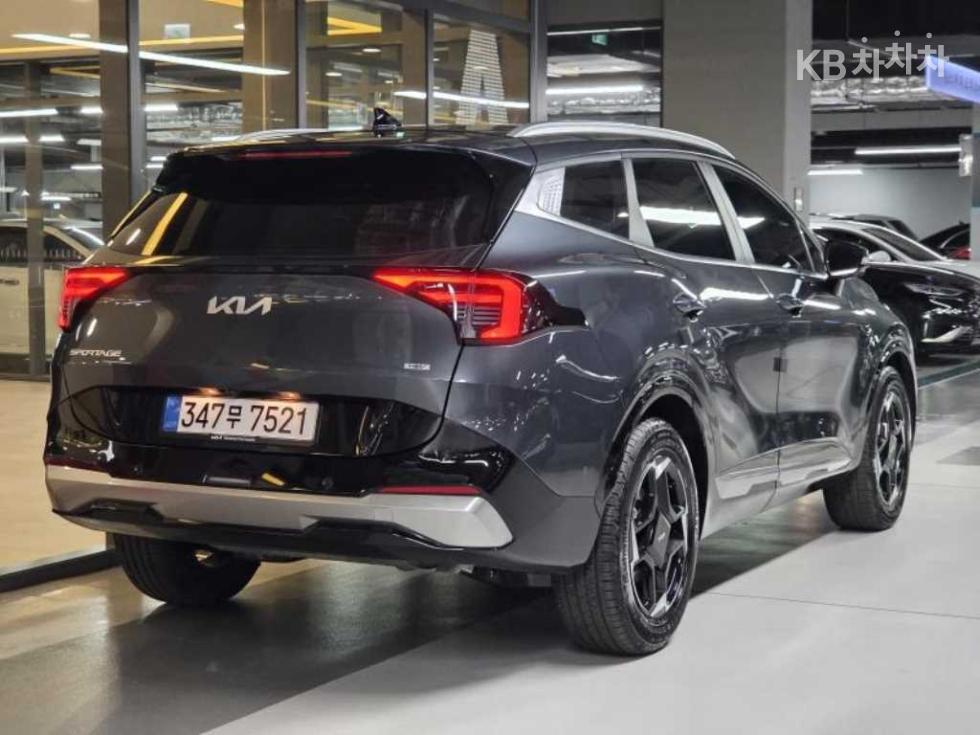 Kia Sportage Signature — фото 4