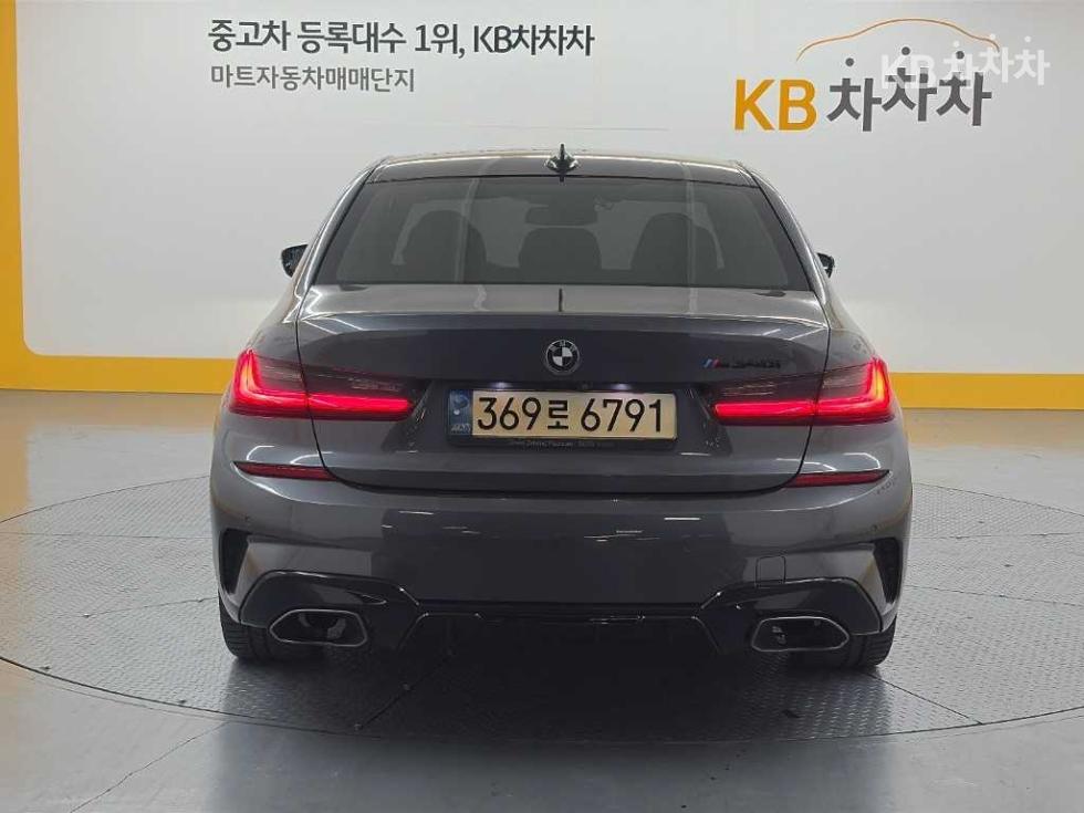 BMW 3 Series BASE MODEL — фото 3