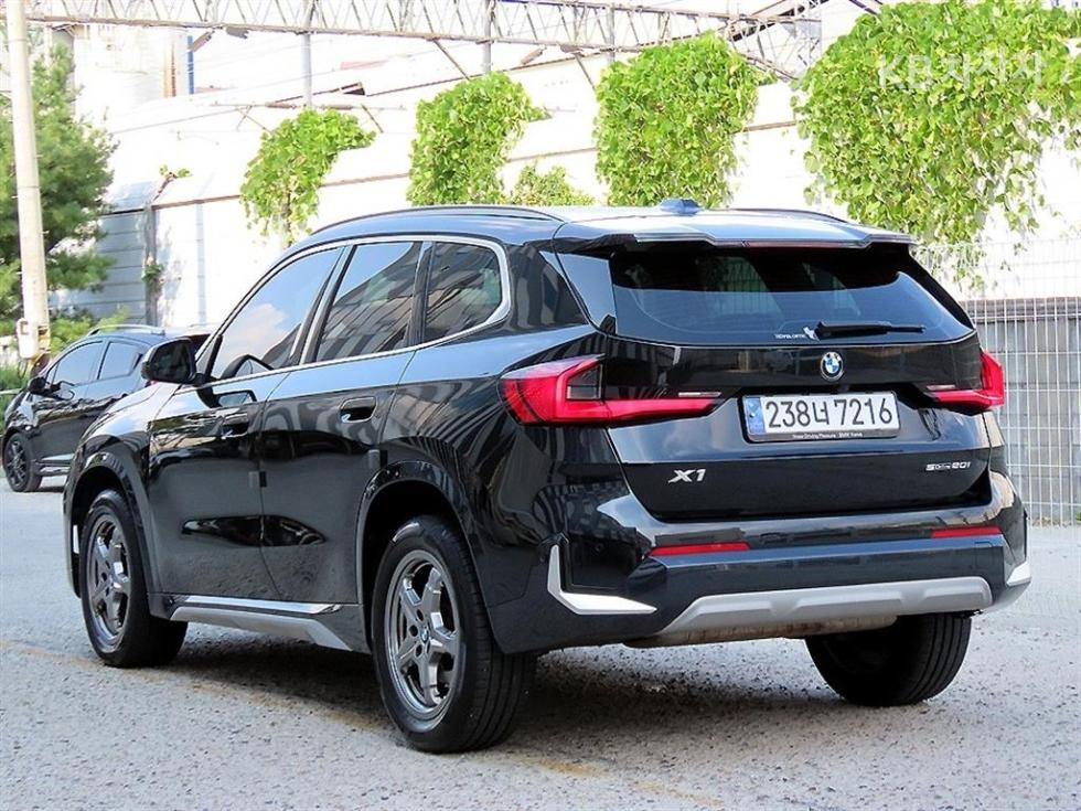 BMW X1 xLine — фото 3