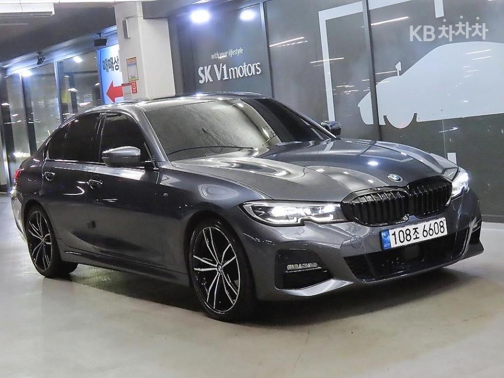 BMW 3 Series M Sport — фото 1