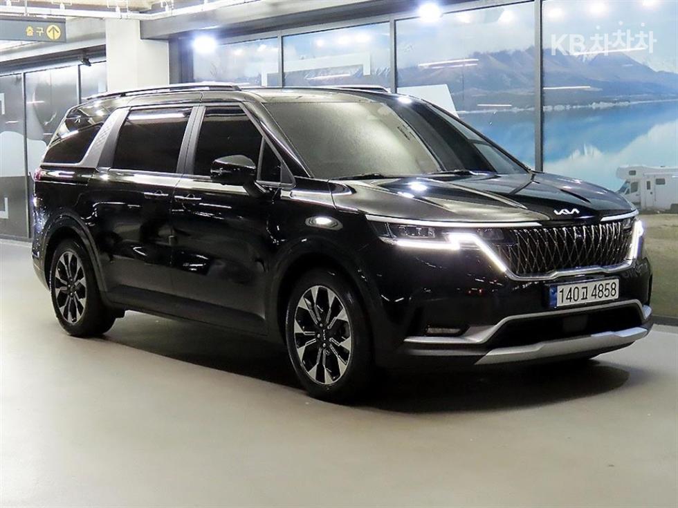 Kia Carnival PRESTIGE — фото 1