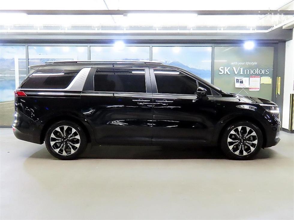 Kia Carnival PRESTIGE — фото 3