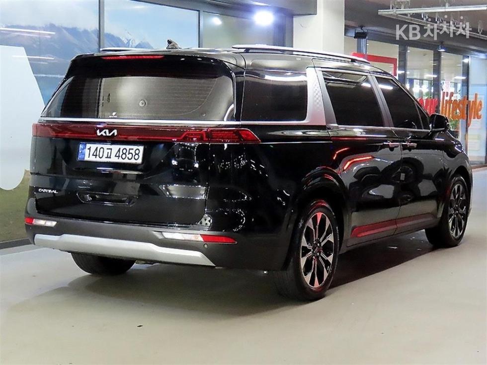 Kia Carnival PRESTIGE — фото 4