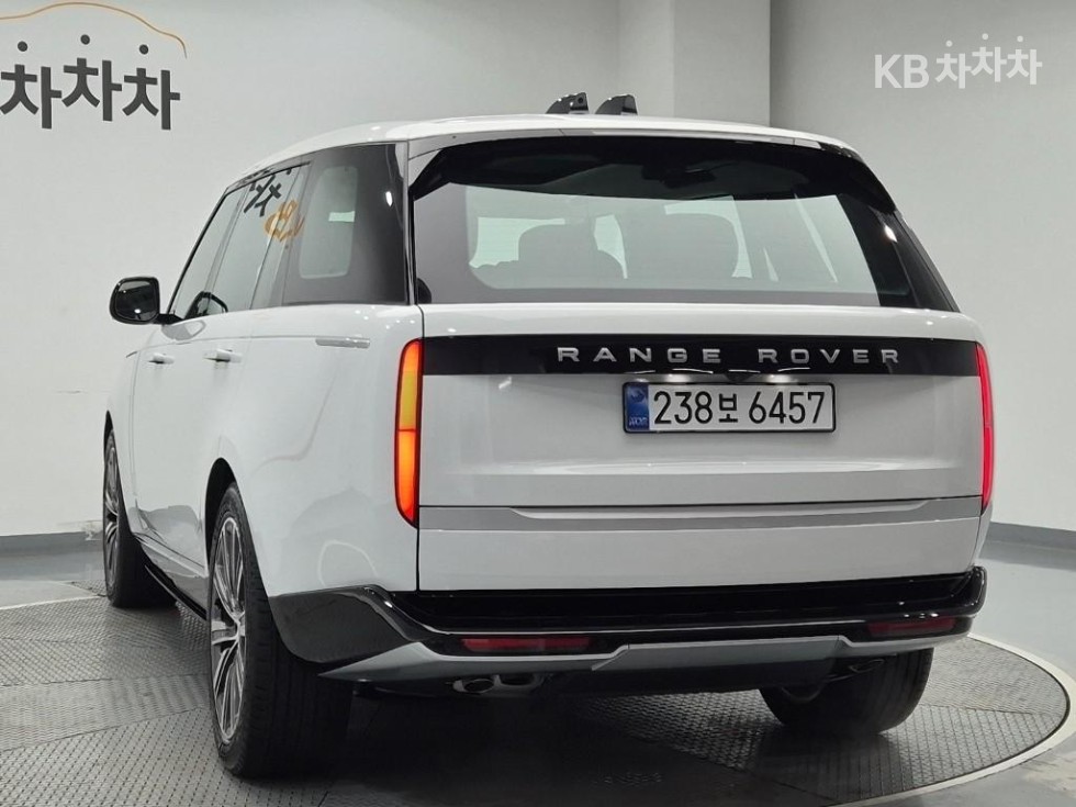 Land Rover Range Rover Autobiography LWB — фото 2