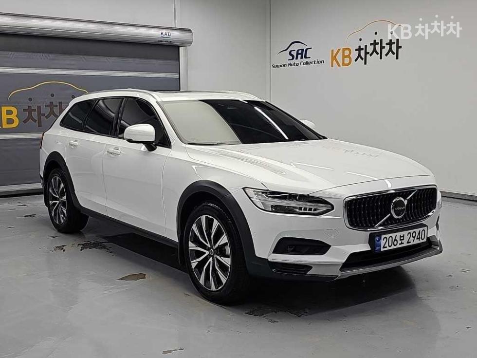 Volvo V90 BASE MODEL — фото 4