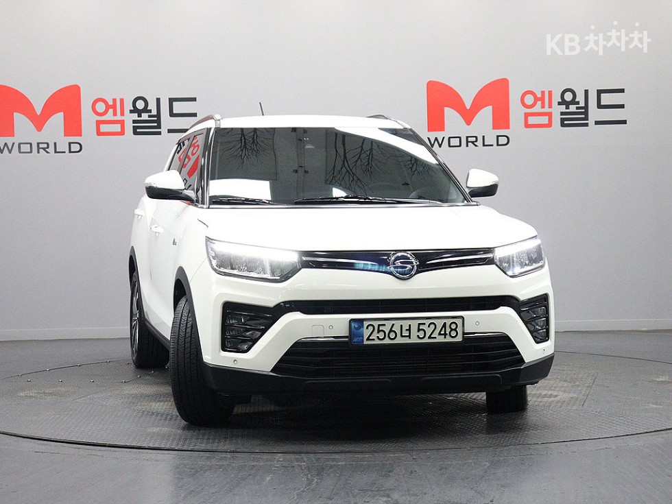 KG Mobility Tivoli BASE MODEL — фото 2