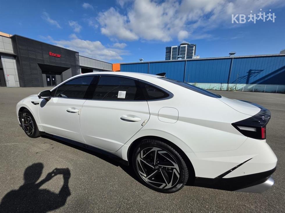 Hyundai Sonata INSPIRATION — фото 4