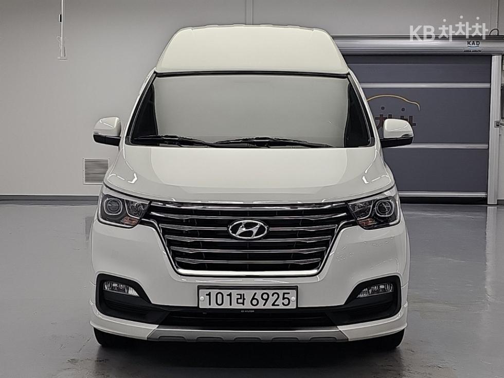 Hyundai Starex EXCLUSIVE — фото 2