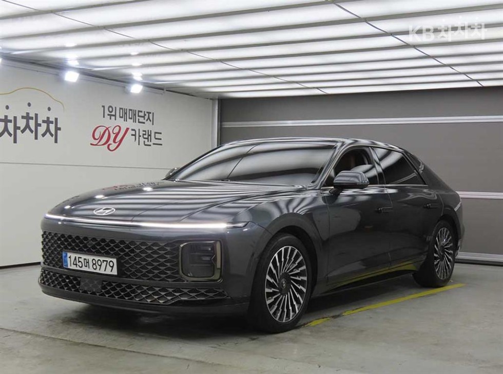 Hyundai Grandeur CALLIGRAPHY — фото 1
