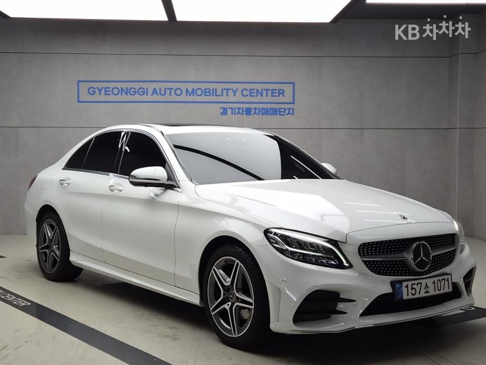 Mercedes-Benz C-Class — фото 1