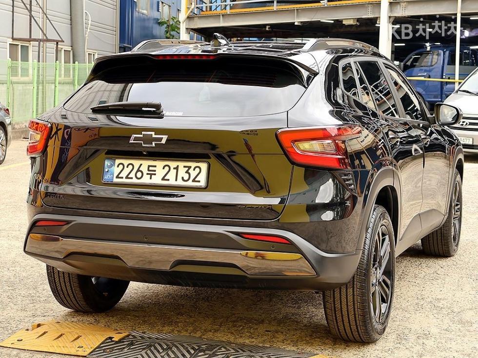 GM Korea Chevrolet Trax ACTIV Plus — фото 4