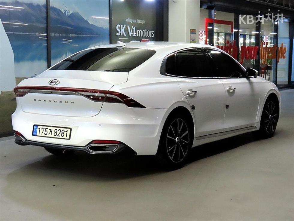 Hyundai Grandeur EXCLUSIVE — фото 4
