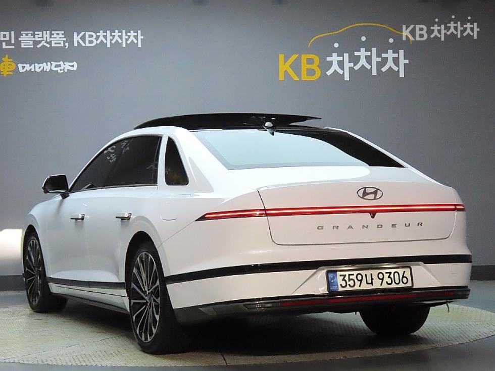 Hyundai Grandeur CALLIGRAPHY — фото 4