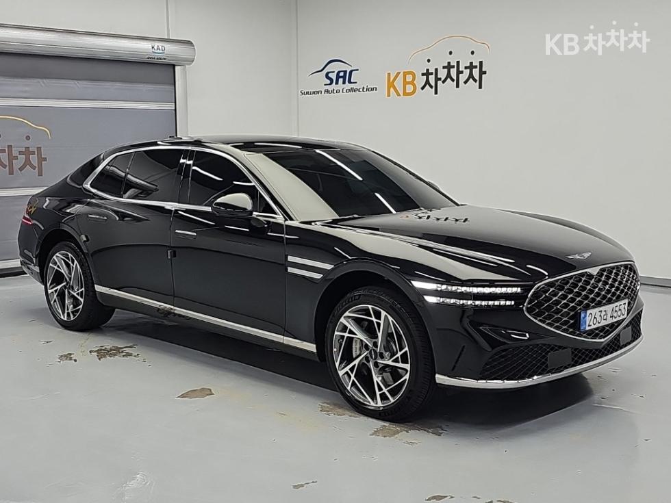 Genesis G90 BASE MODEL — фото 4
