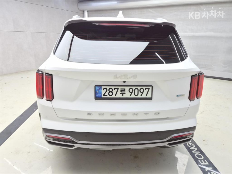 Kia Sorento SIGNATURE — фото 3