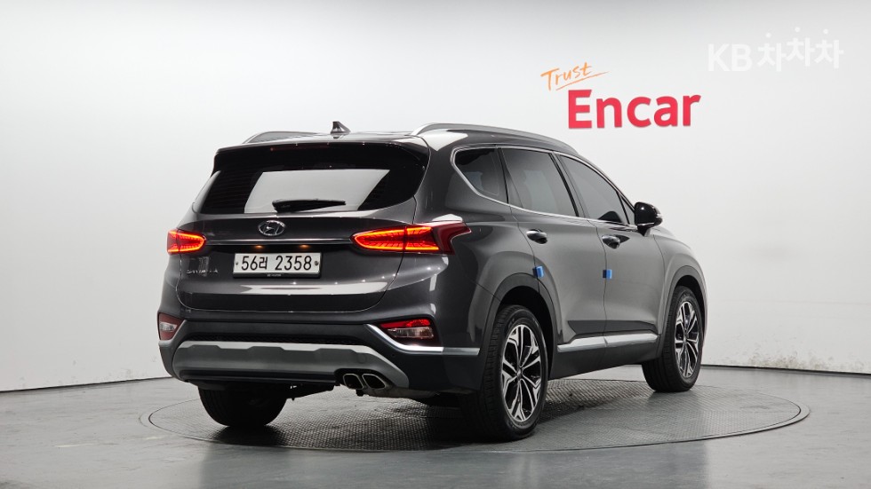 Hyundai Santa Fe PRESTIGE — фото 4