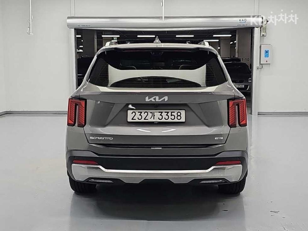 Kia Sorento SIGNATURE — фото 3