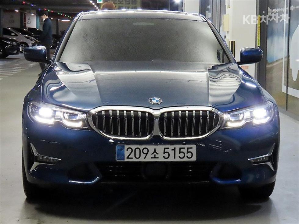 BMW 3 Series Luxury Innovation Package — фото 2