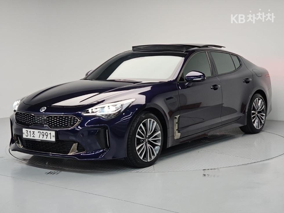 Kia Stinger Platinum — фото 1
