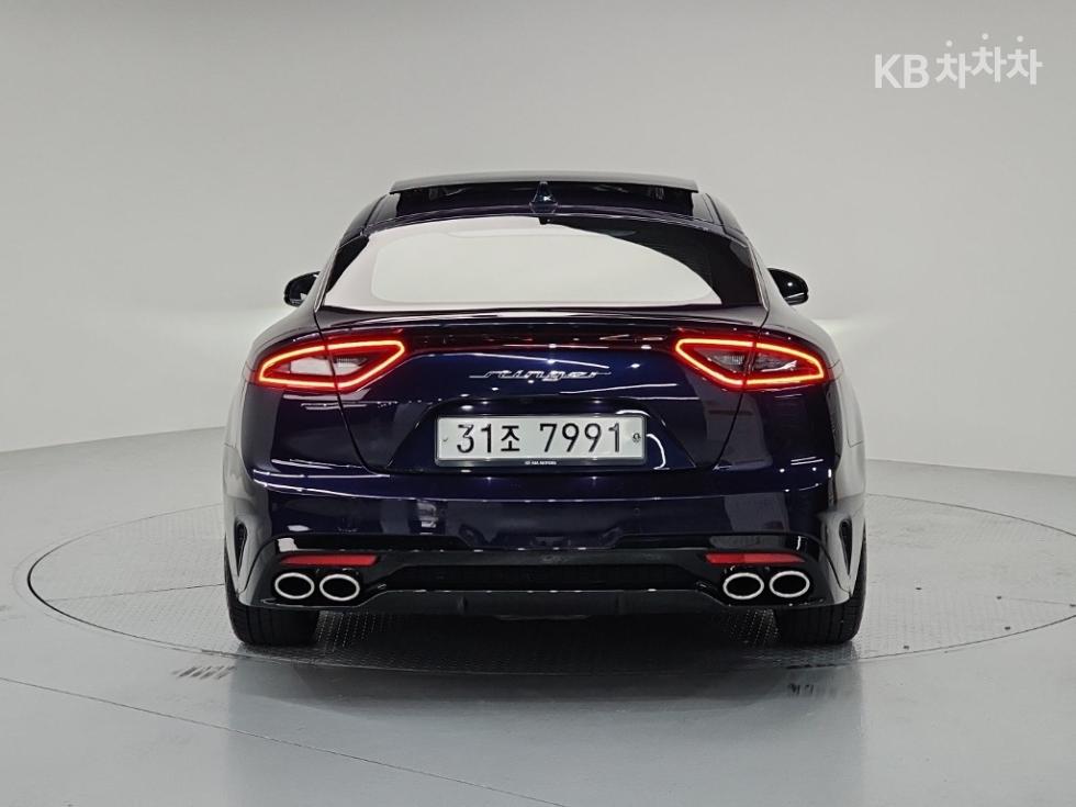 Kia Stinger Platinum — фото 3
