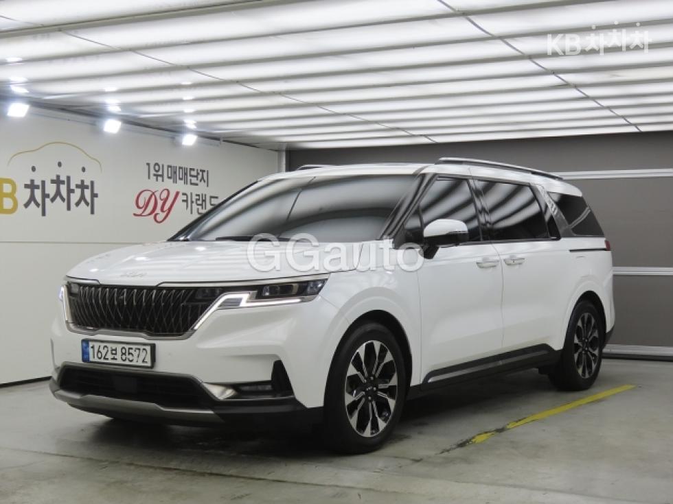Kia Carnival PRESTIGE — фото 1