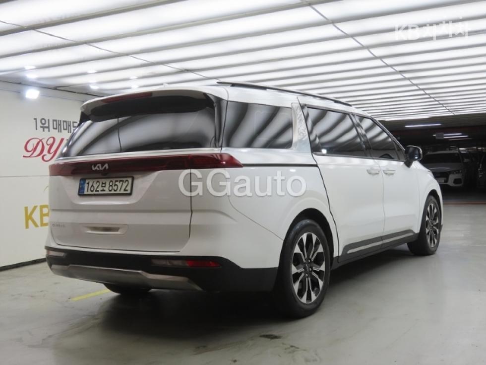 Kia Carnival PRESTIGE — фото 4