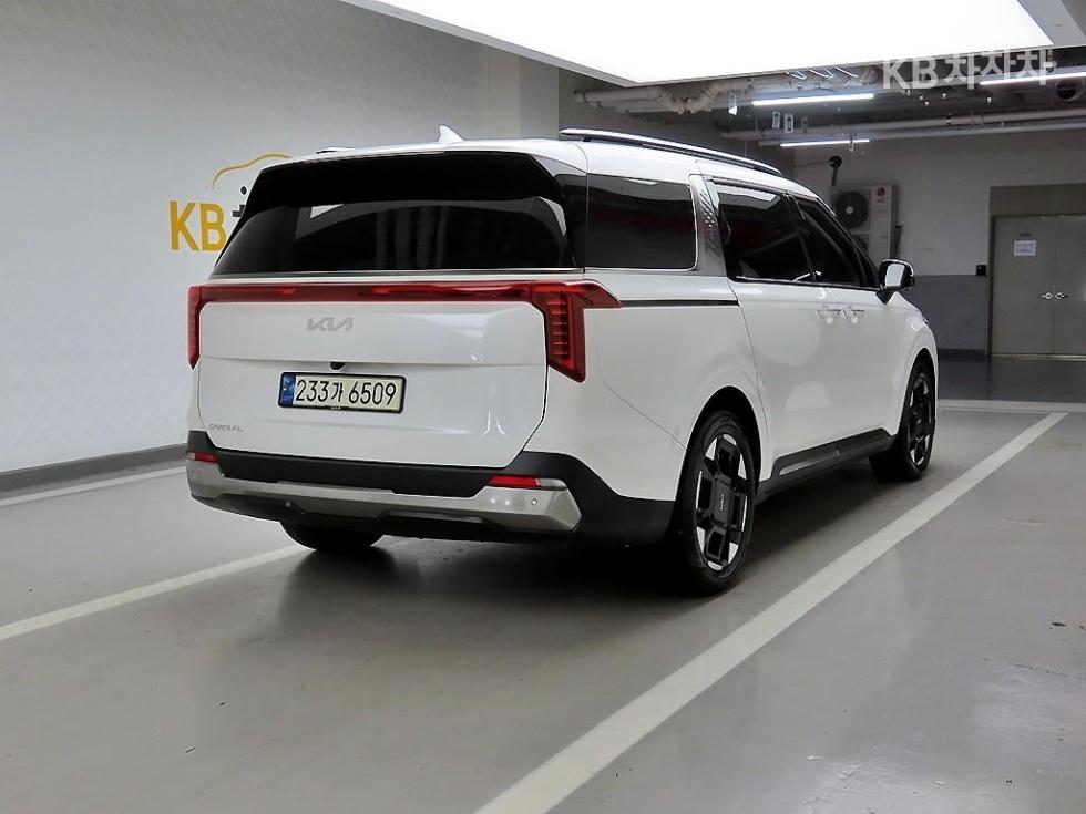 Kia Carnival NOBLESSE — фото 4