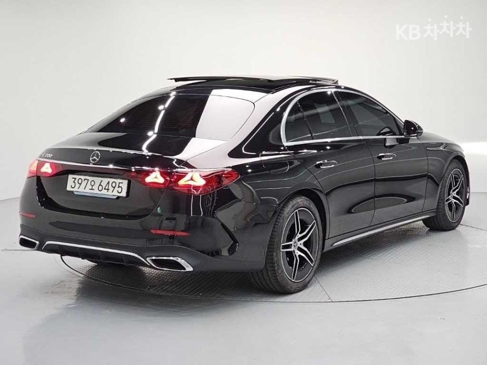 Mercedes-Benz E-Class Avantgrade — фото 4