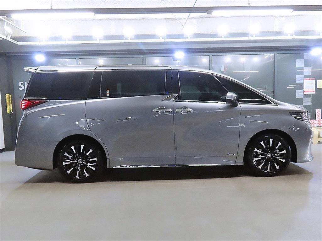 Toyota ALPHARD BASE MODEL — фото 3