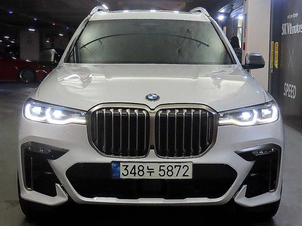 BMW X7 BASE MODEL — фото 2