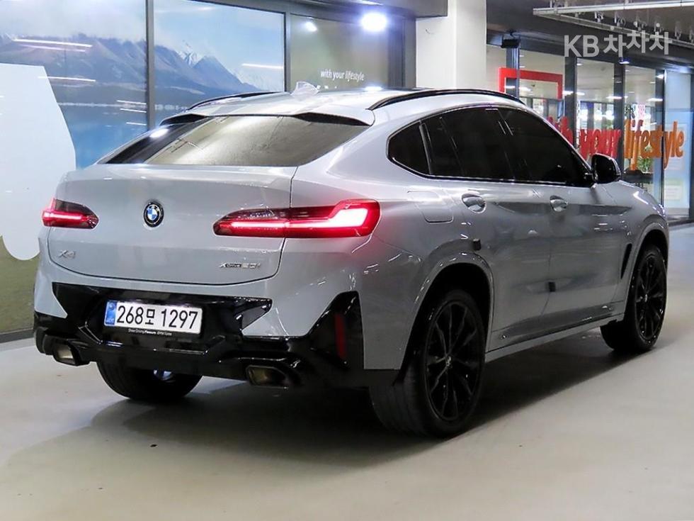 BMW X4 M Sport Pro — фото 4