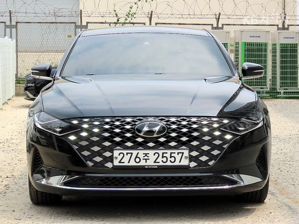 Hyundai Grandeur Premium Choice — фото 1