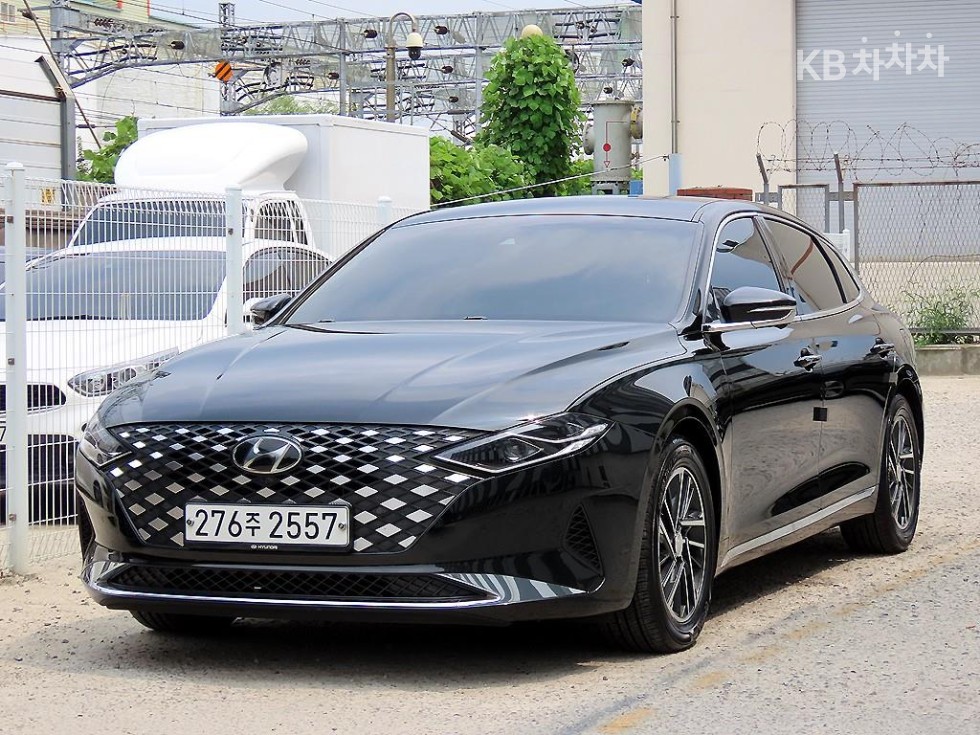 Hyundai Grandeur Premium Choice — фото 2