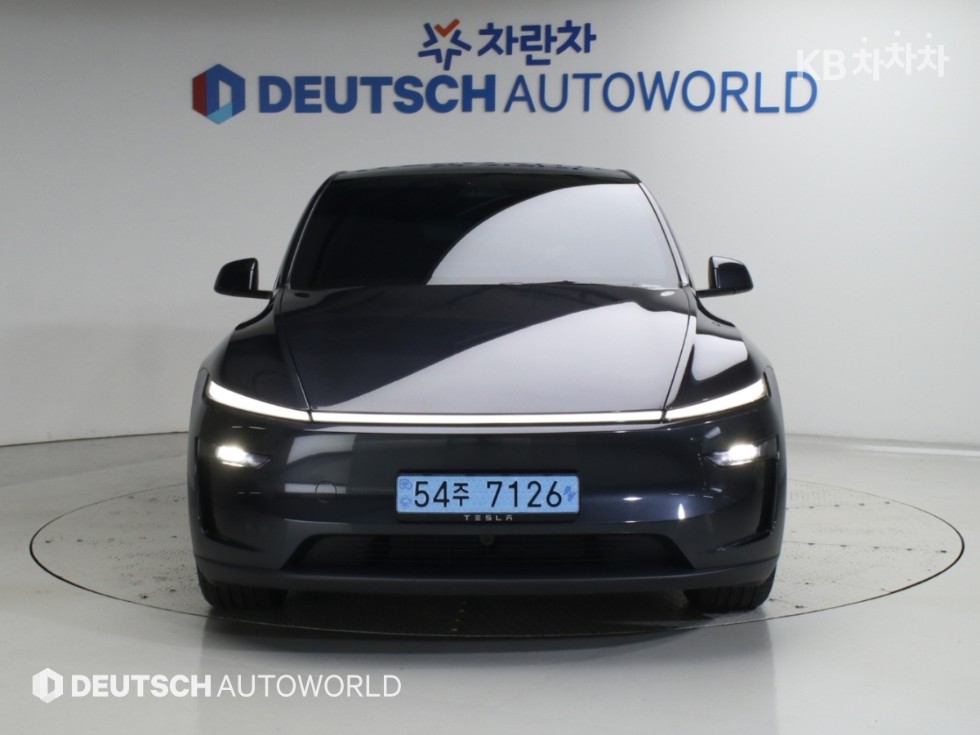 Tesla Model Y Premium — фото 3