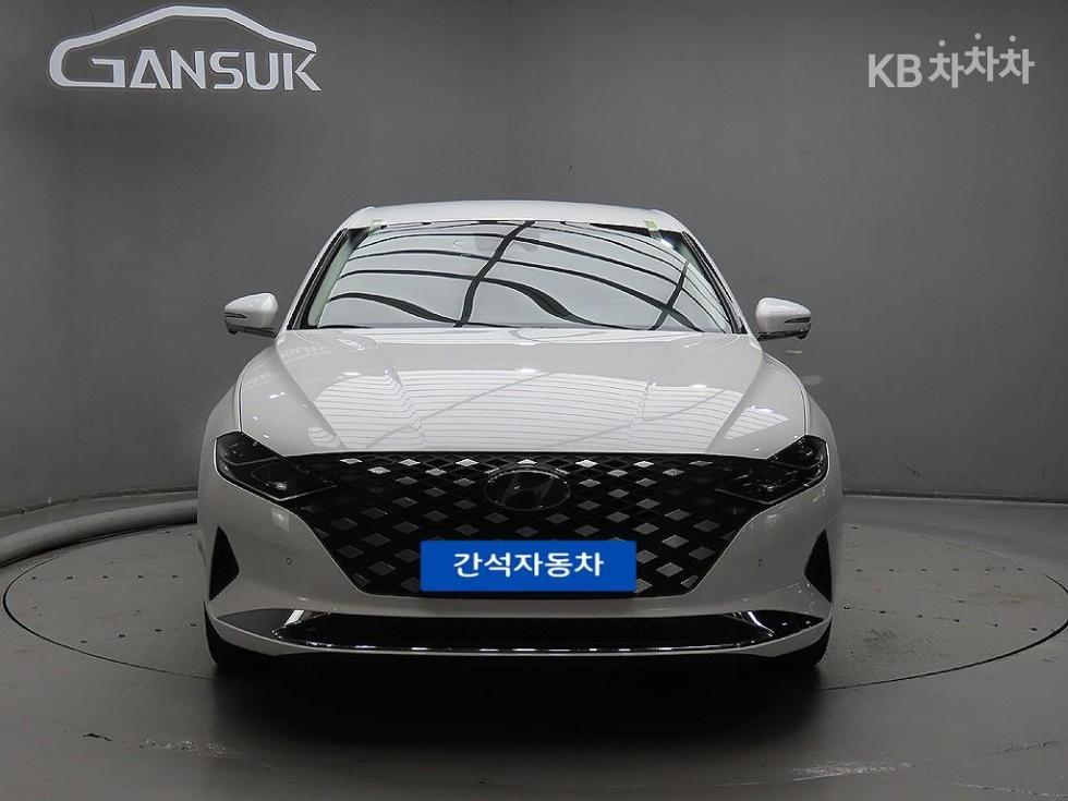 Hyundai Grandeur LE BLANC — фото 1