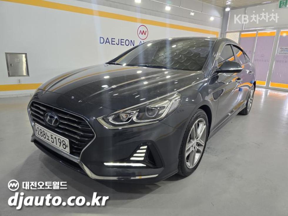 Hyundai Sonata Premium Special — фото 1