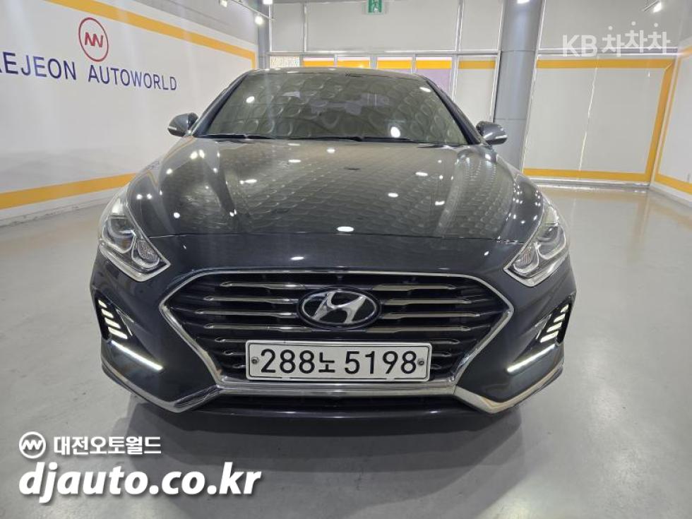 Hyundai Sonata Premium Special — фото 2