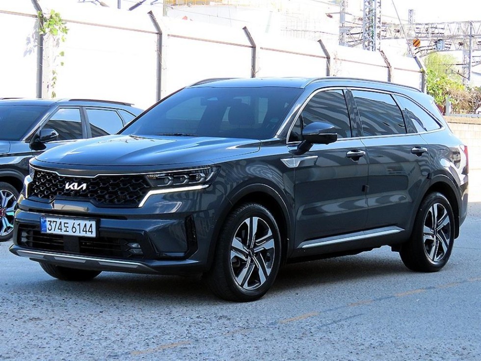 Kia Sorento SIGNATURE — фото 2