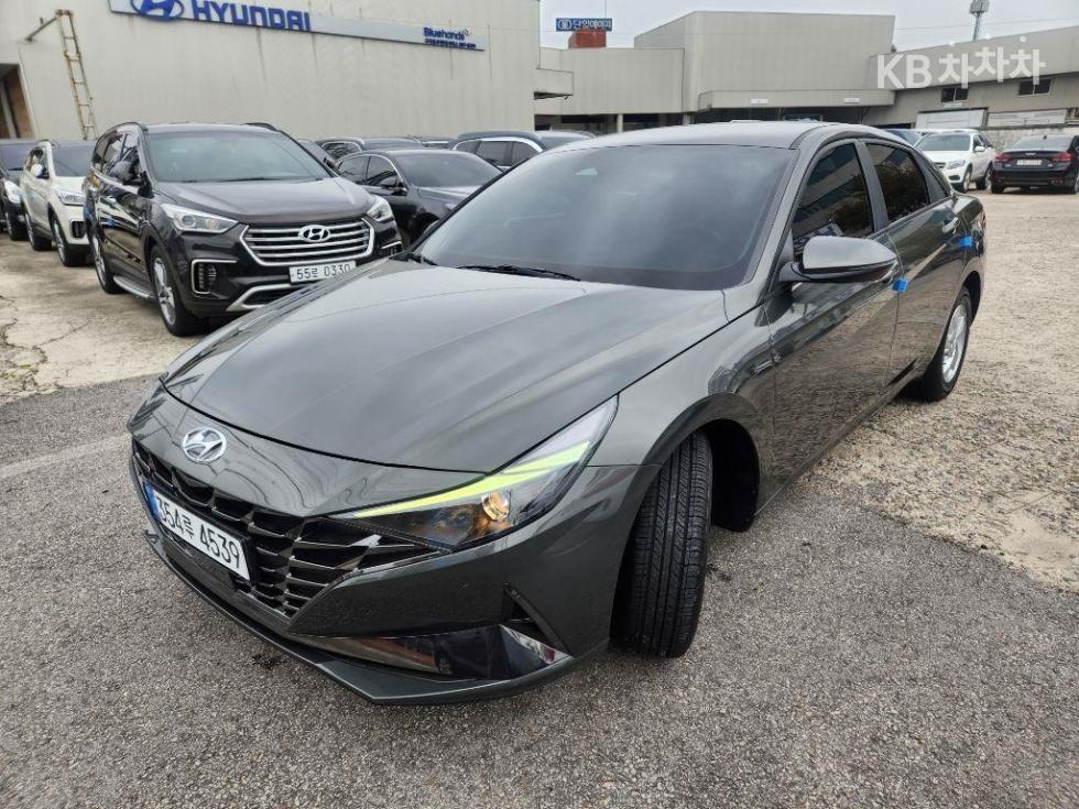 Hyundai Avante — фото 2