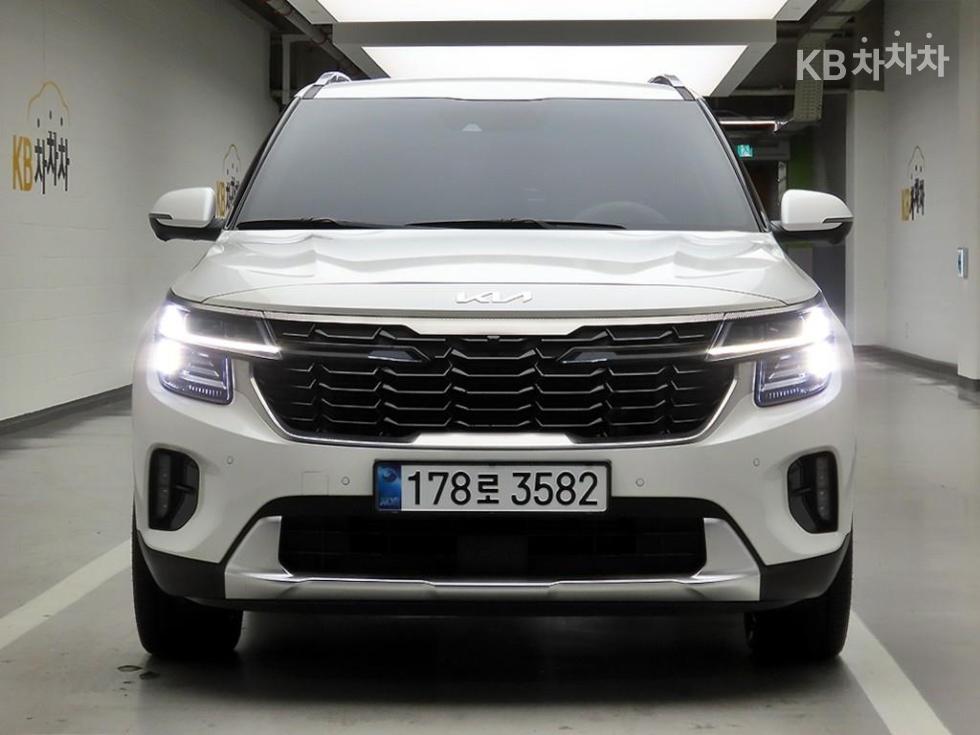 Kia Seltos SIGNATURE — фото 1