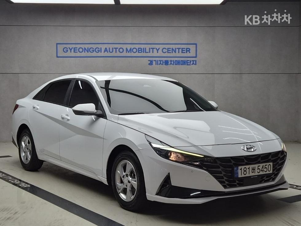 Hyundai Avante — фото 1